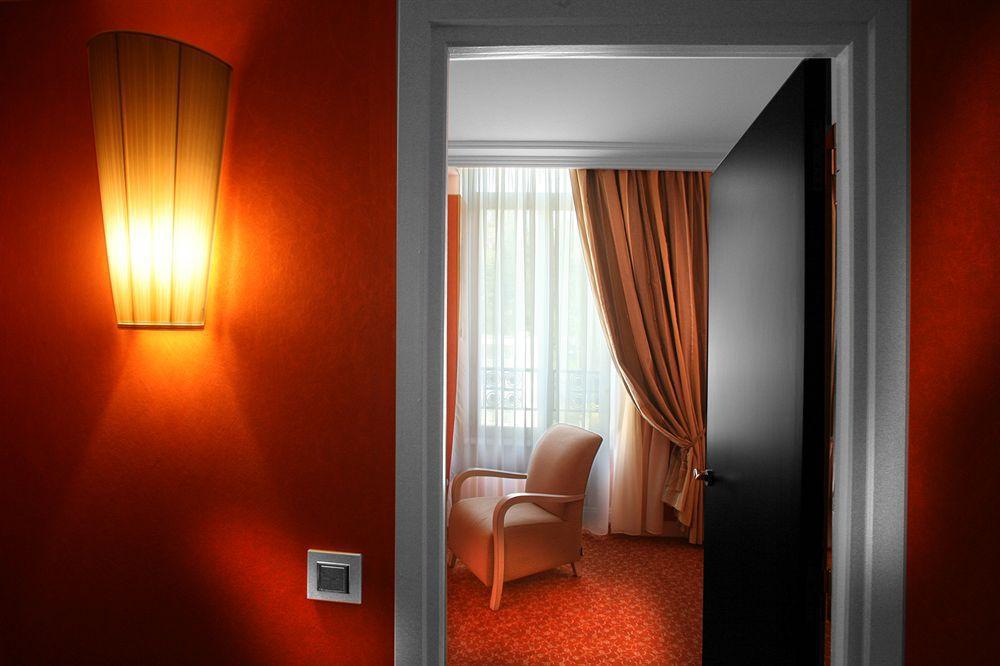 Hôtel Princesse Flore Royat Exterior foto